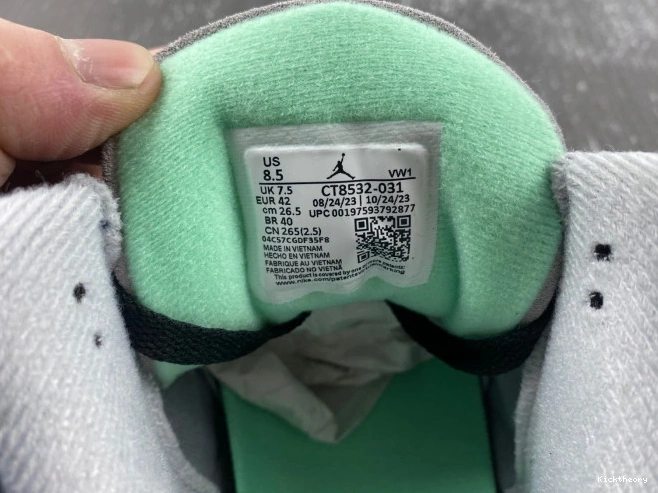Kick Theory Glow CT8532-031 Green 3 Air Jordan 0816